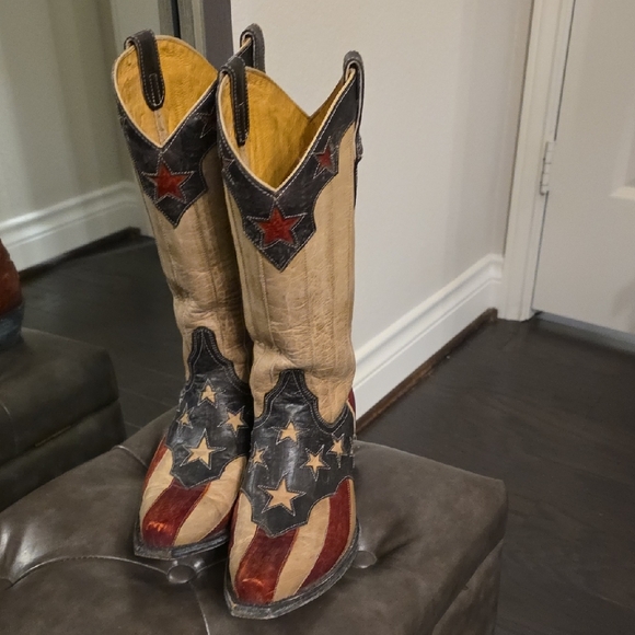 Old Gringo Red, Blue, and Cream Star Ankle Boots - Picture 11 of 16